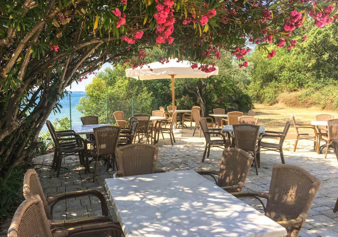 Sivinos Camping Boutique Manerba del Garda Luaran gambar