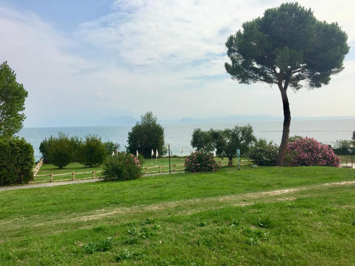 Sivinos Camping Boutique Manerba del Garda Luaran gambar