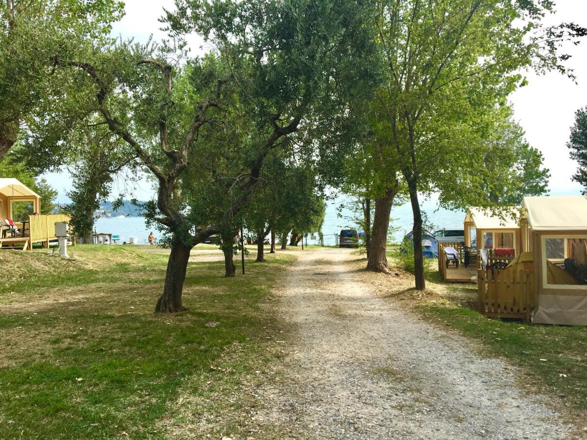 Sivinos Camping Boutique Manerba del Garda Luaran gambar